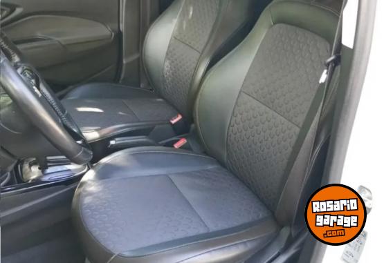 Autos - Chevrolet PRISMA LTZ 2017 Nafta 100000Km - En Venta