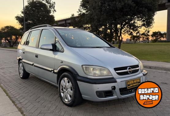 Autos - Chevrolet ZAFIRA 2.0 GLS 7 ASIENTOS 2010 GNC 195000Km - En Venta