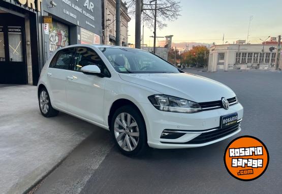 Autos - Volkswagen Golf Comfortline DSG 2019 Nafta  - En Venta