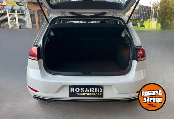 Autos - Volkswagen Golf Comfortline DSG 2019 Nafta  - En Venta