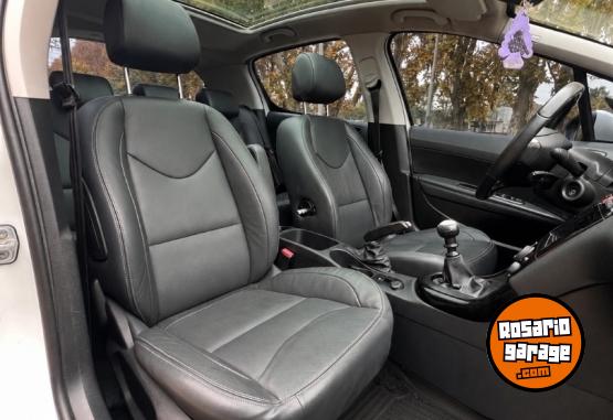 Autos - Peugeot 308 2017 Diesel 170000Km - En Venta