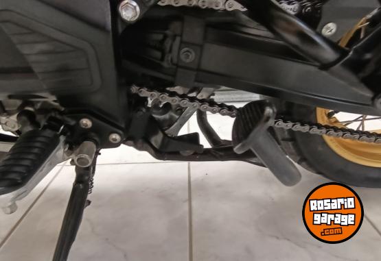Motos - Suzuki Vstrom 2017 Nafta 6200Km - En Venta
