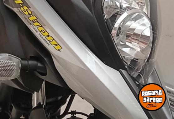 Motos - Suzuki Vstrom 2017 Nafta 6200Km - En Venta