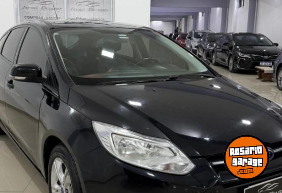 Autos - Ford Focus 2015 Nafta 137000Km - En Venta