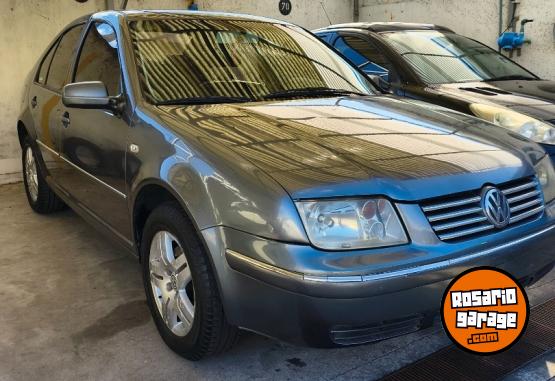 Autos - Volkswagen Bora TDI 2005 Diesel 242300Km - En Venta