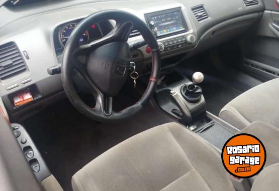 Autos - Honda Civic 2007 Nafta 120000Km - En Venta