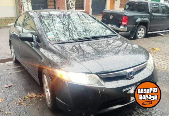 Autos - Honda Civic 2007 Nafta 120000Km - En Venta