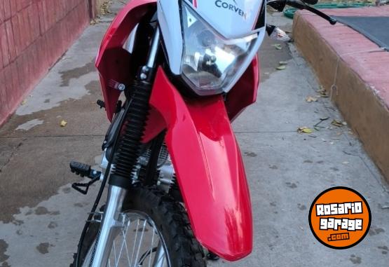 Motos - Corven Triax 150 R3 2023 Nafta 3200Km - En Venta
