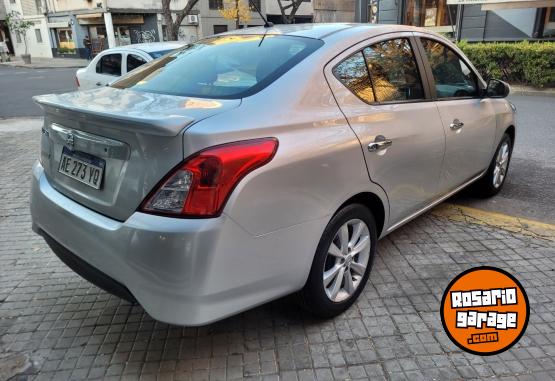 Autos - Nissan Versa Advance Pure drive 2020 Nafta 82000Km - En Venta