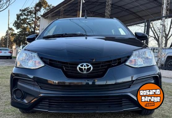 Autos - Toyota Etios 2023 Nafta 55000Km - En Venta