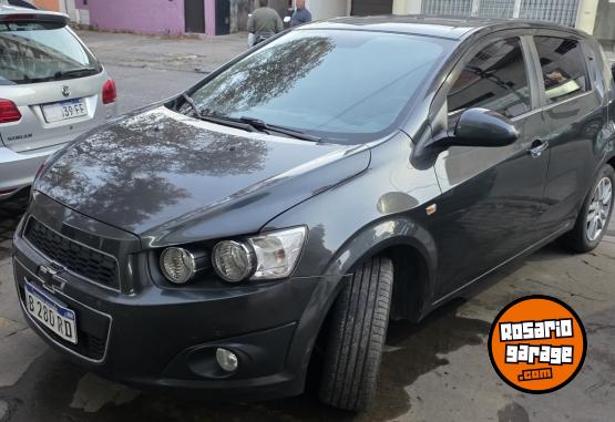 Autos - Chevrolet Sonic 2017 Nafta 81000Km - En Venta