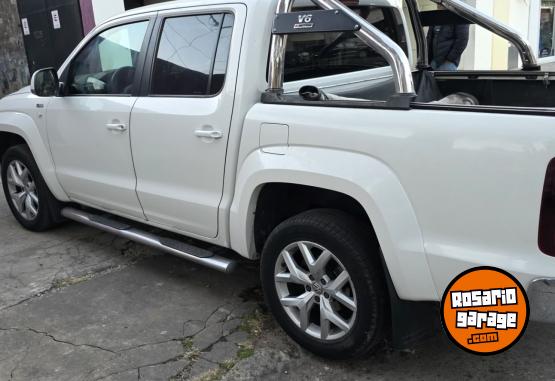 Camionetas - Volkswagen Amarok 2017 Diesel 110000Km - En Venta
