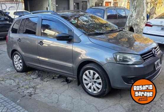 Autos - Volkswagen Suran 2012 GNC 98000Km - En Venta