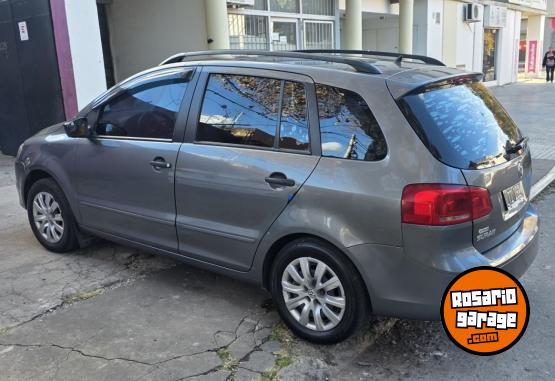 Autos - Volkswagen Suran 2012 GNC 98000Km - En Venta