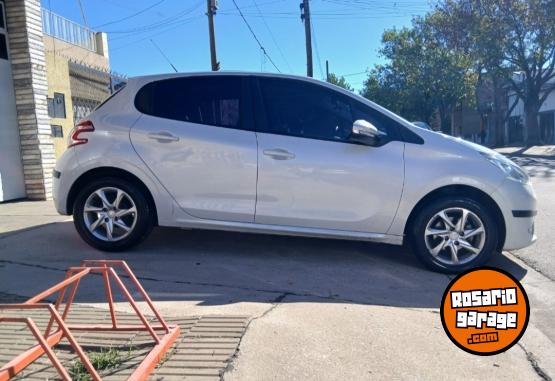 Autos - Peugeot Allure Touchscreen 1.6 2016 Nafta 65000Km - En Venta