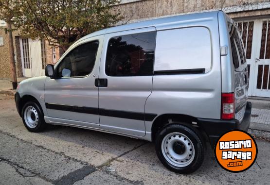 Utilitarios - Citroen Berlingo 2018 Diesel 168000Km - En Venta
