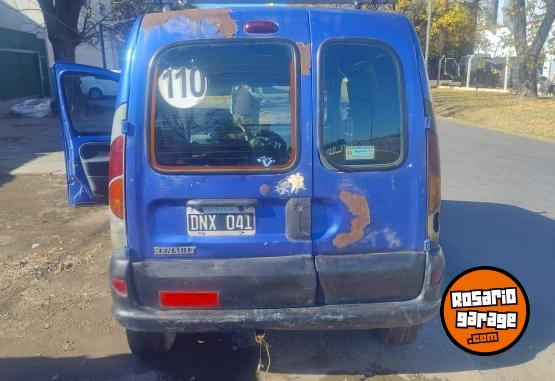 Utilitarios - Renault Kangoo 2000 Diesel 300000Km - En Venta