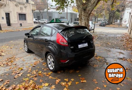 Autos - Ford Fiesta titanium 2013 Nafta 150000Km - En Venta