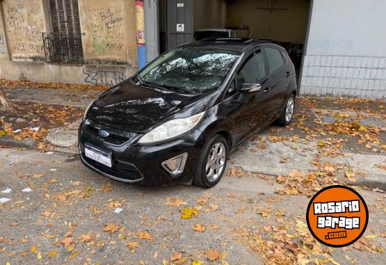 Autos - Ford Fiesta titanium 2013 Nafta 150000Km - En Venta