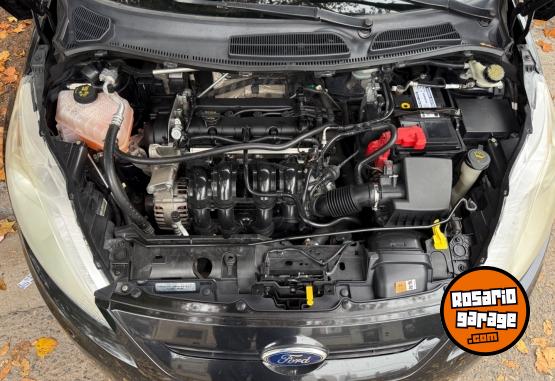 Autos - Ford Fiesta titanium 2013 Nafta 150000Km - En Venta