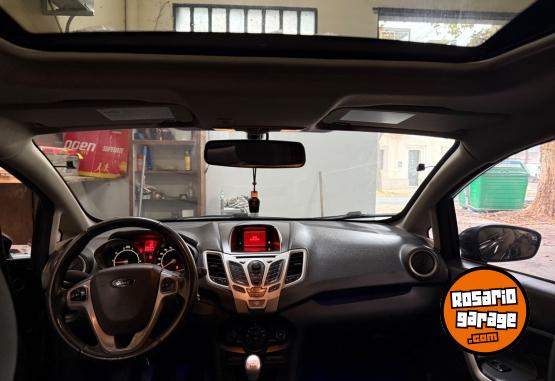 Autos - Ford Fiesta titanium 2013 Nafta 150000Km - En Venta