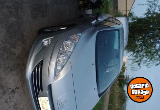 Autos - Peugeot 408 hdi Allure Nav 2013 Diesel 175000Km - En Venta