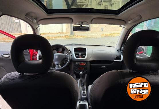Autos - Peugeot 207 xt 1.6 2011 Nafta 137000Km - En Venta