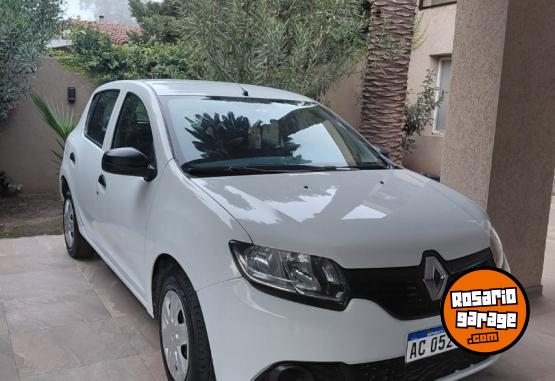 Autos - Renault Sandero 2017 Nafta 98000Km - En Venta