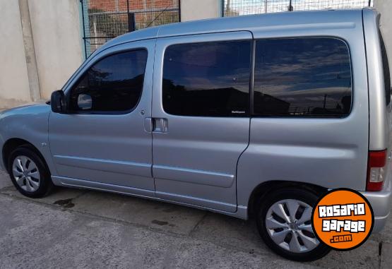 Utilitarios - Citroen Berlingo Multispace 2012 Diesel 228000Km - En Venta