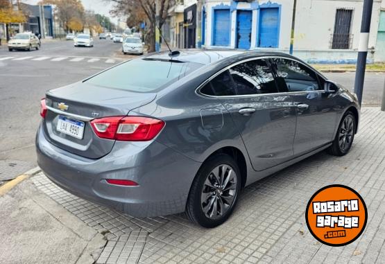 Autos - Chevrolet CRUZE LTZ 1.4T 2017 Nafta 105000Km - En Venta