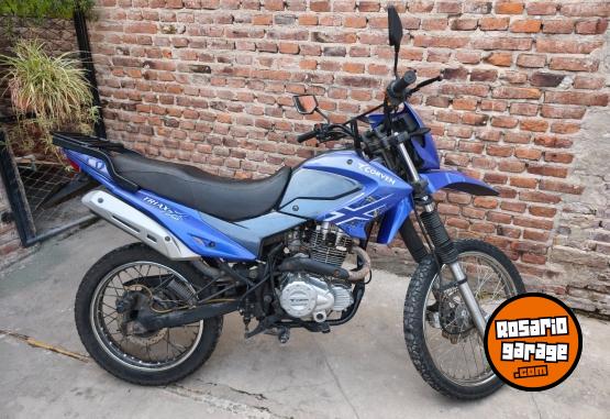Motos - Corven Triax 250 2014 Nafta 163300Km - En Venta