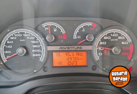 Autos - Fiat Idea adventure 2017 Nafta 129700Km - En Venta