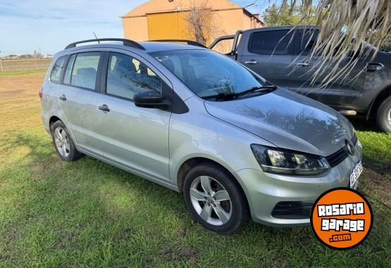 Autos - Volkswagen Suran 2019 GNC 117000Km - En Venta