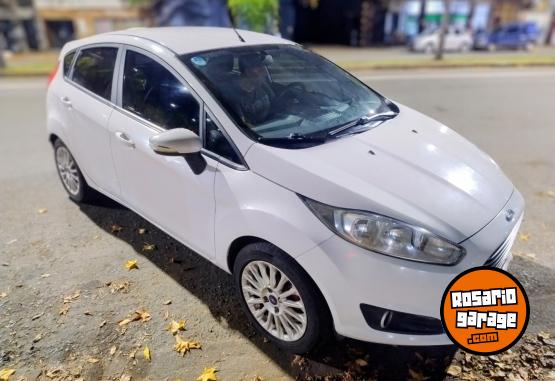 Autos - Ford FIESTA 2014 Nafta 140000Km - En Venta