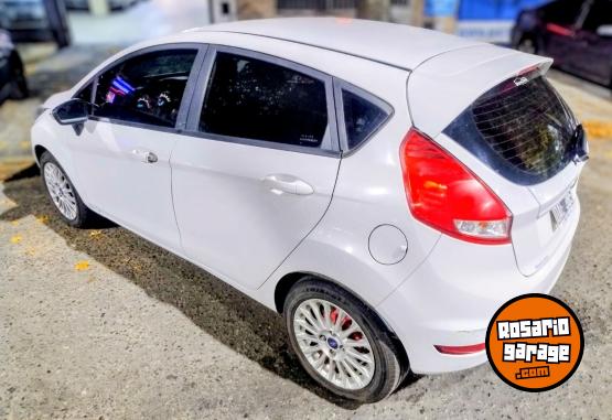 Autos - Ford FIESTA 2014 Nafta 140000Km - En Venta