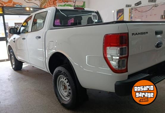 Camionetas - Ford Ranger XL 2021 Diesel 220000Km - En Venta