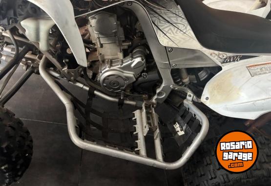 Cuatris y UTVs - Yamaha Raptor 700 2011  111111Km - En Venta