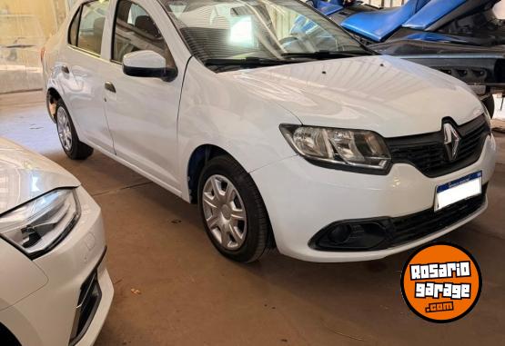 Autos - Renault Logan 2018 GNC 170000Km - En Venta