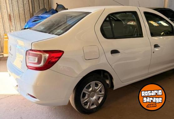 Autos - Renault Logan 2018 GNC 170000Km - En Venta