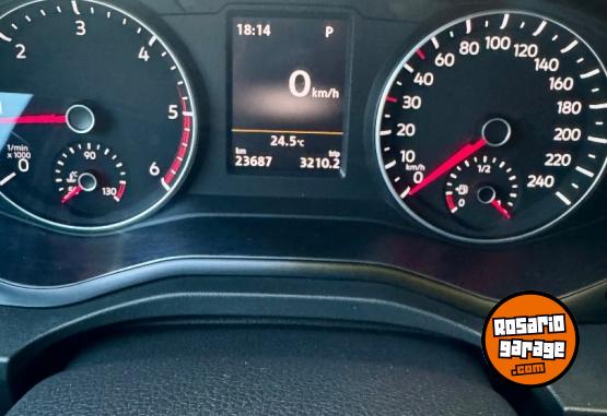 Camionetas - Volkswagen Amarok 3.0 V6 Highline 2023 Diesel 23000Km - En Venta