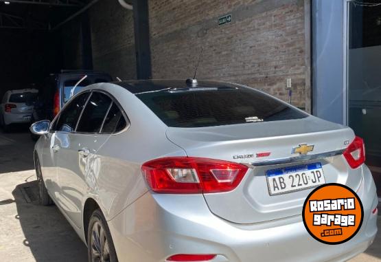 Autos - Chevrolet Cruze 4P 1.4 TURBO LTZ 2017 Nafta 124000Km - En Venta