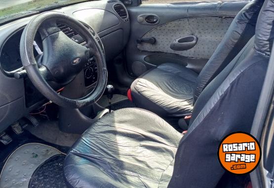 Autos - Ford Courier 2010 GNC 359000Km - En Venta
