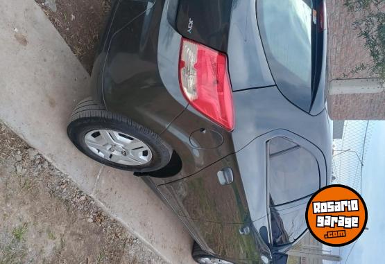 Autos - Chevrolet Onix 2018 Nafta 82000Km - En Venta