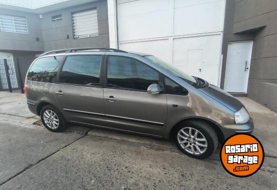 Utilitarios - Volkswagen Sharan 2009 Nafta 155000Km - En Venta