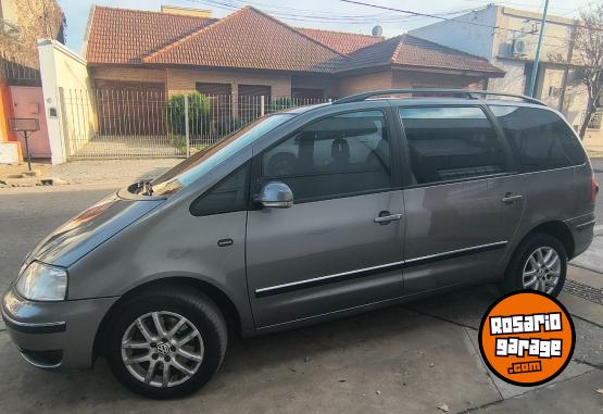 Utilitarios - Volkswagen Sharan 2009 Nafta 155000Km - En Venta