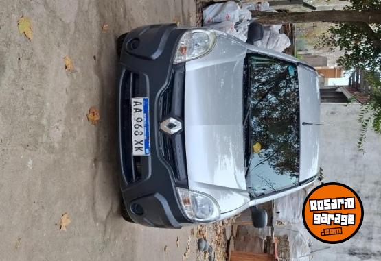 Utilitarios - Renault Kangoo 2017 GNC 103500Km - En Venta
