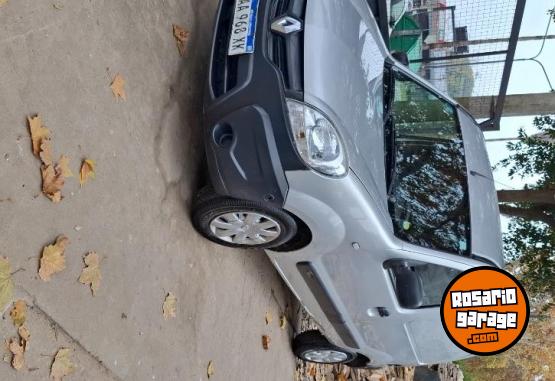 Utilitarios - Renault Kangoo 2017 GNC 103500Km - En Venta