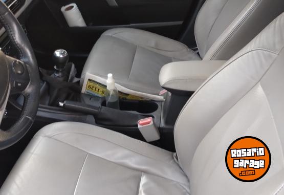 Autos - Toyota corolla xei 2014 GNC 210000Km - En Venta