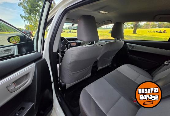 Autos - Toyota Corolla 2015 Nafta 150000Km - En Venta