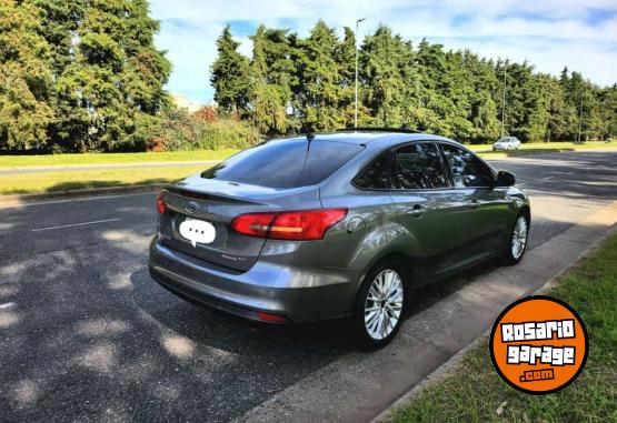 Autos - Ford Focus 2015 Nafta 113000Km - En Venta